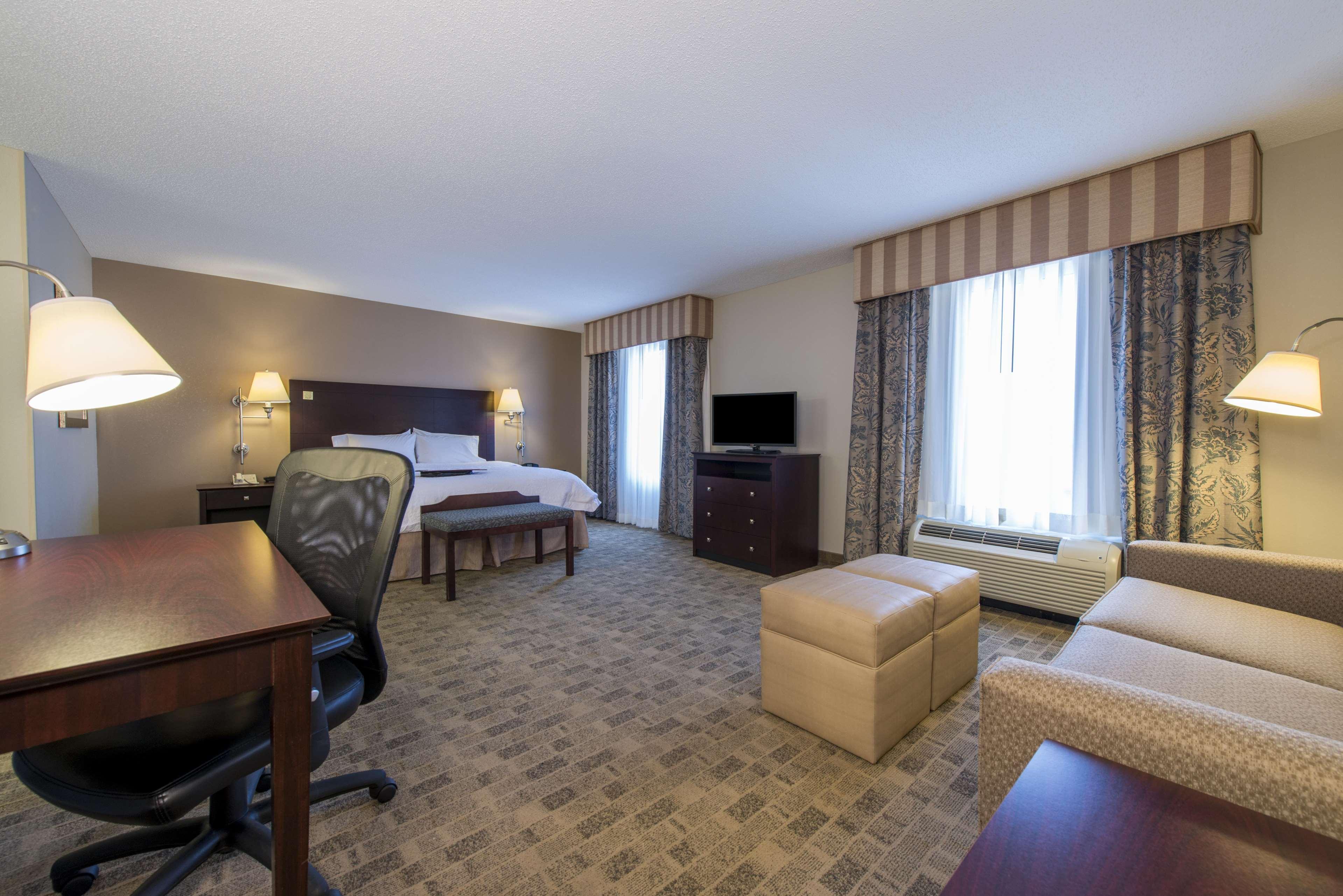 Hotel Hampton & Atlanta Airport West Camp Creek Pkwy
